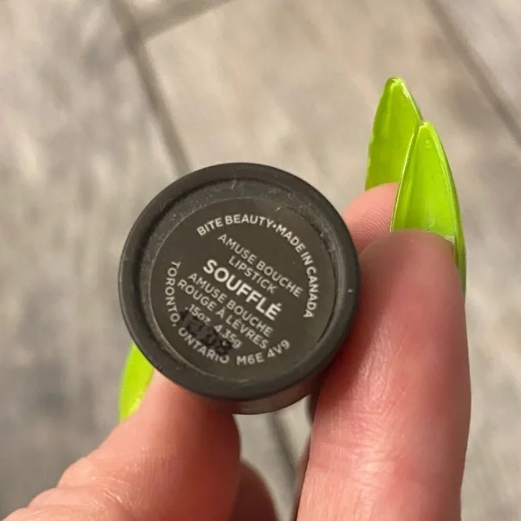 Bite Beauty Soft pink Lipstick - Picture 2 of 4